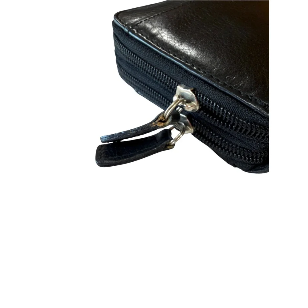 Fossil Black Leather Clutch Wallet with Detachable Strap and Silver Hardware Y2K